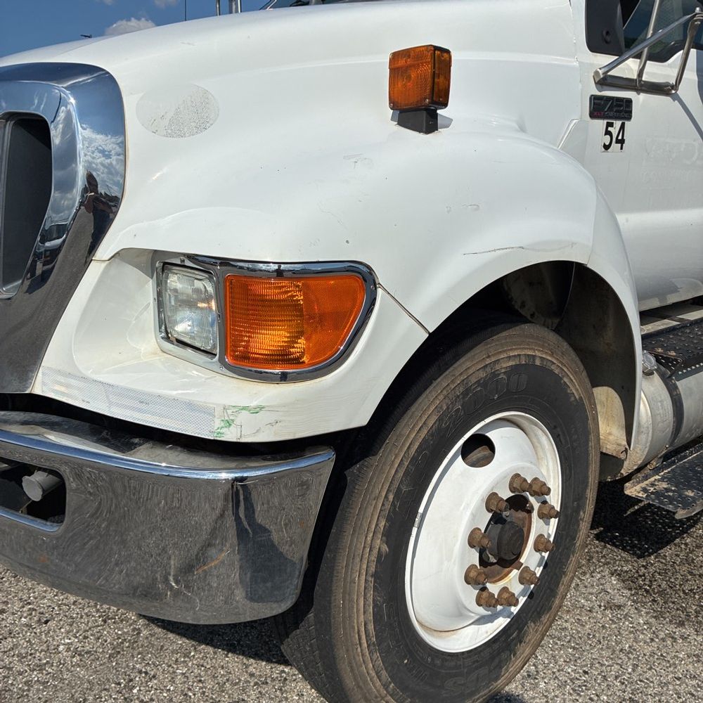 2014 Ford F750SD XLT