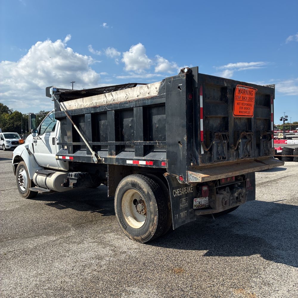 2014 Ford F750SD XLT