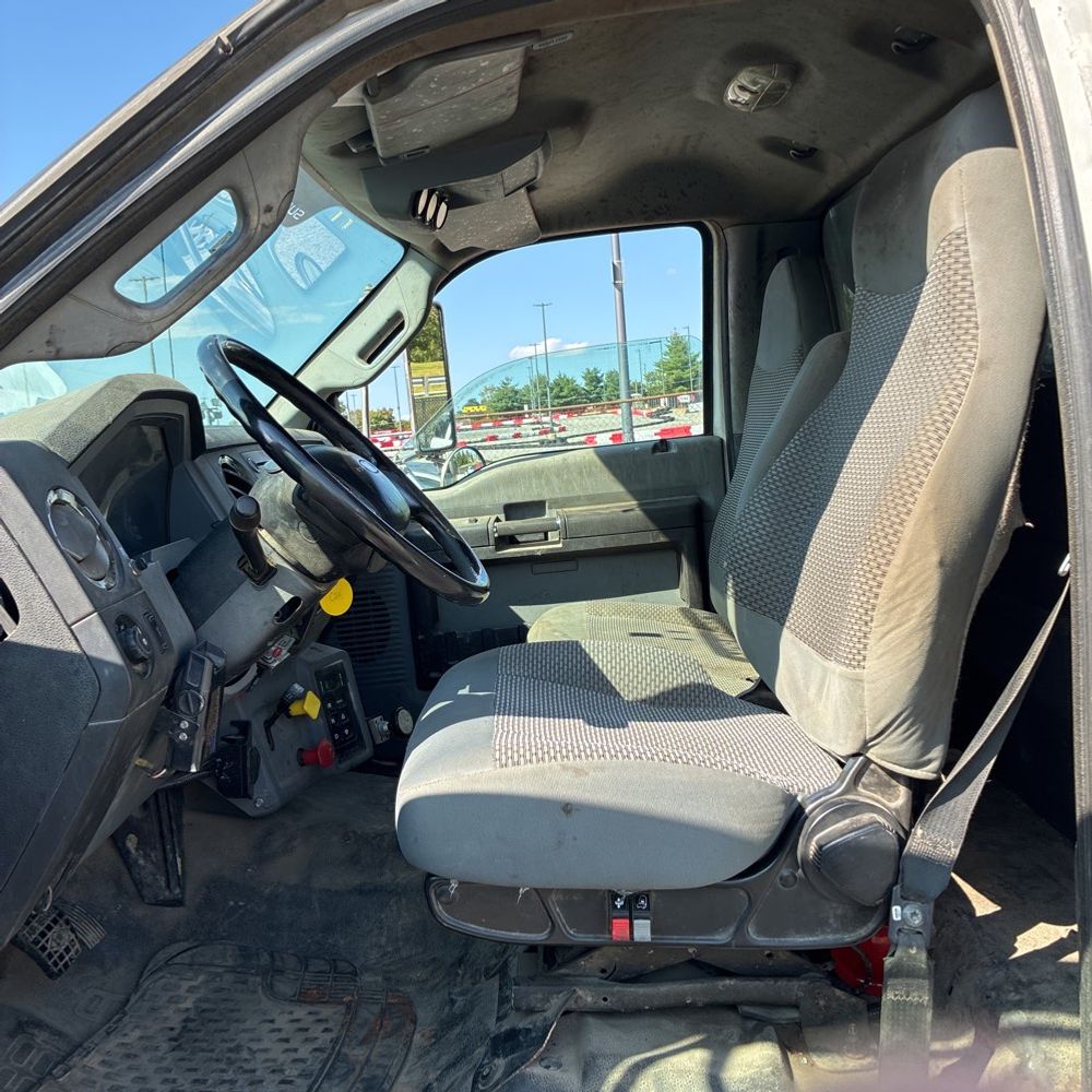 2014 Ford F750SD XLT