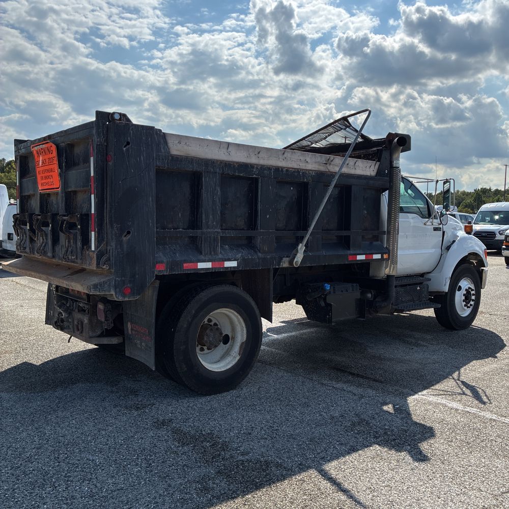 2014 Ford F750SD XLT