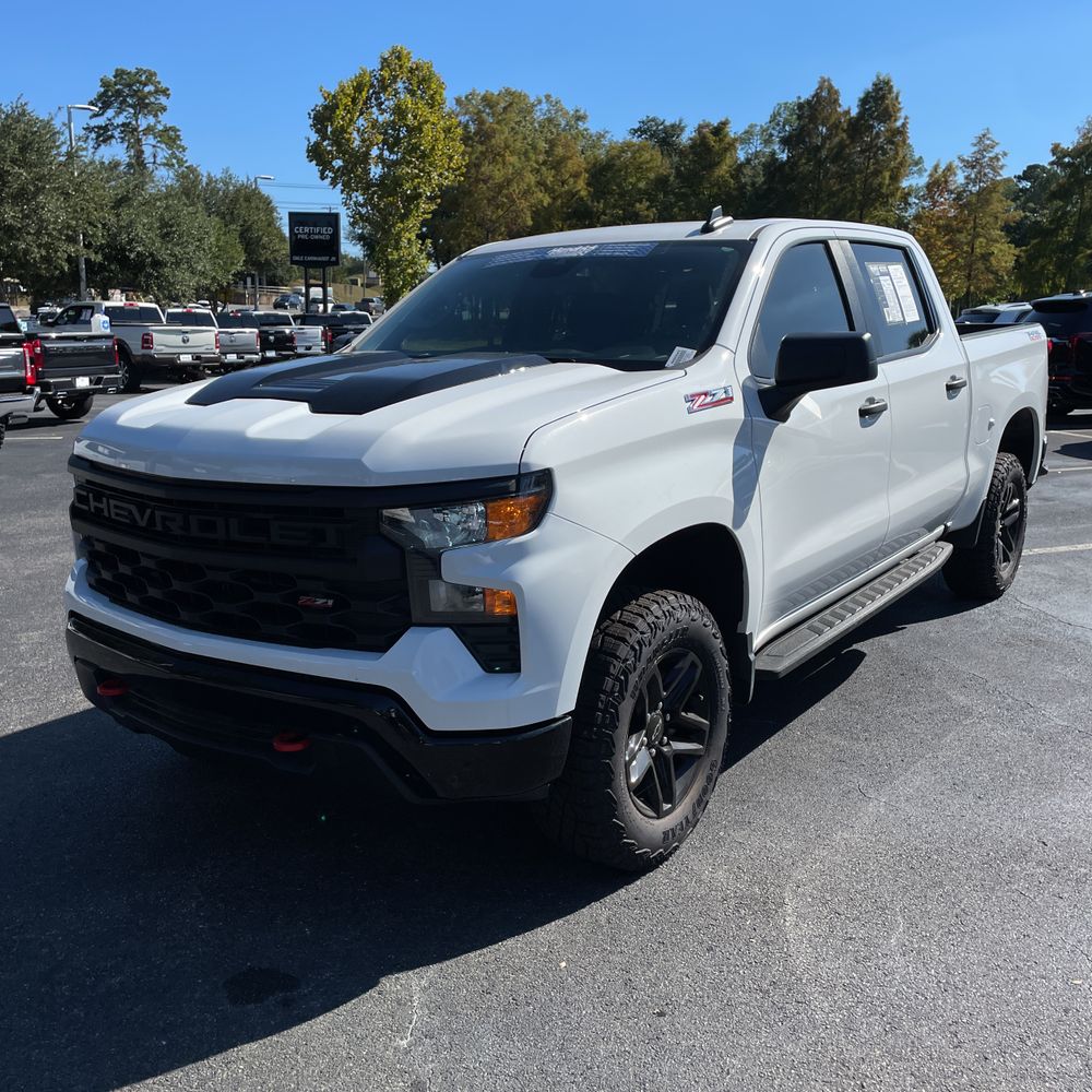 2024 Chevrolet Silverado 1500 Custom Trail Boss