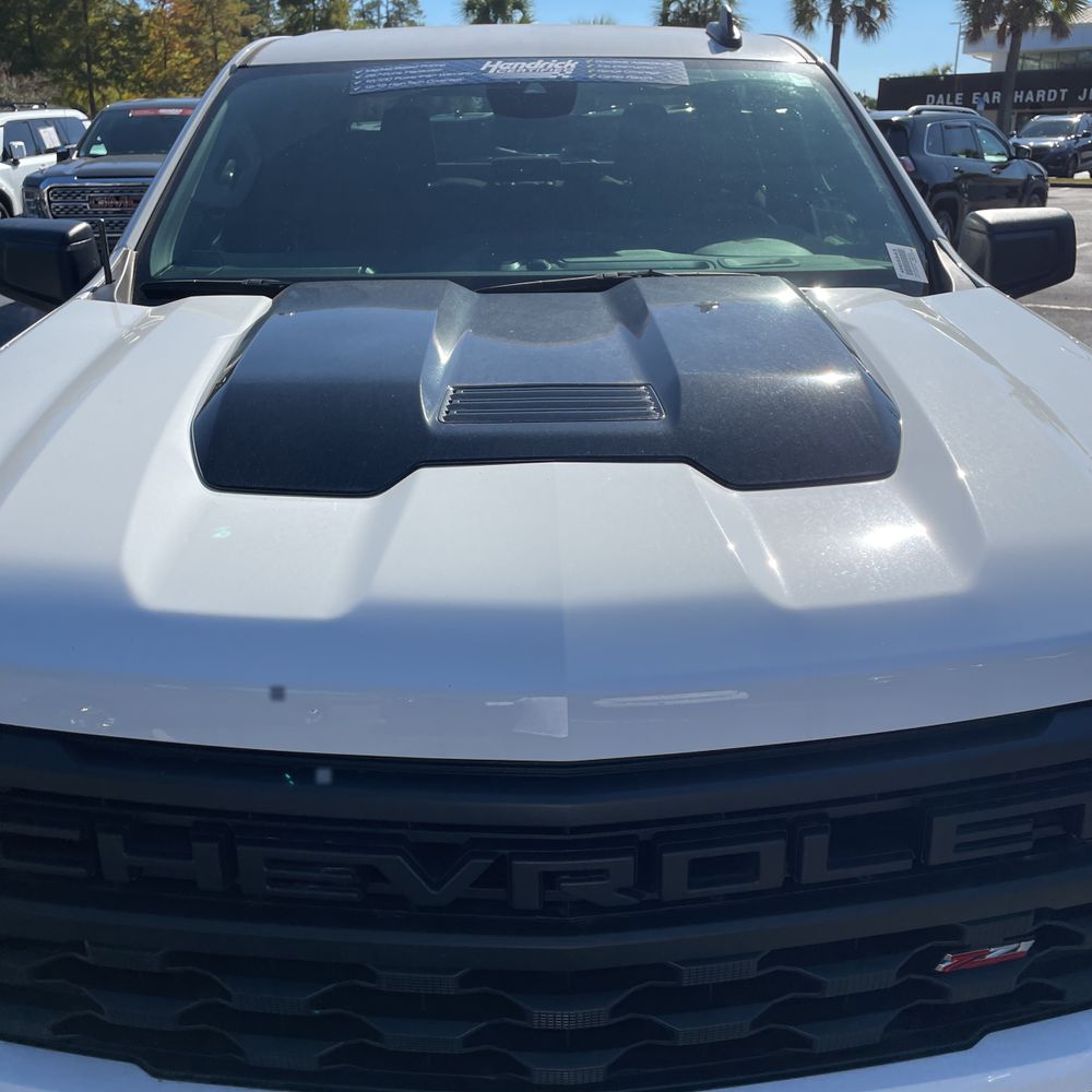 2024 Chevrolet Silverado 1500 Custom Trail Boss