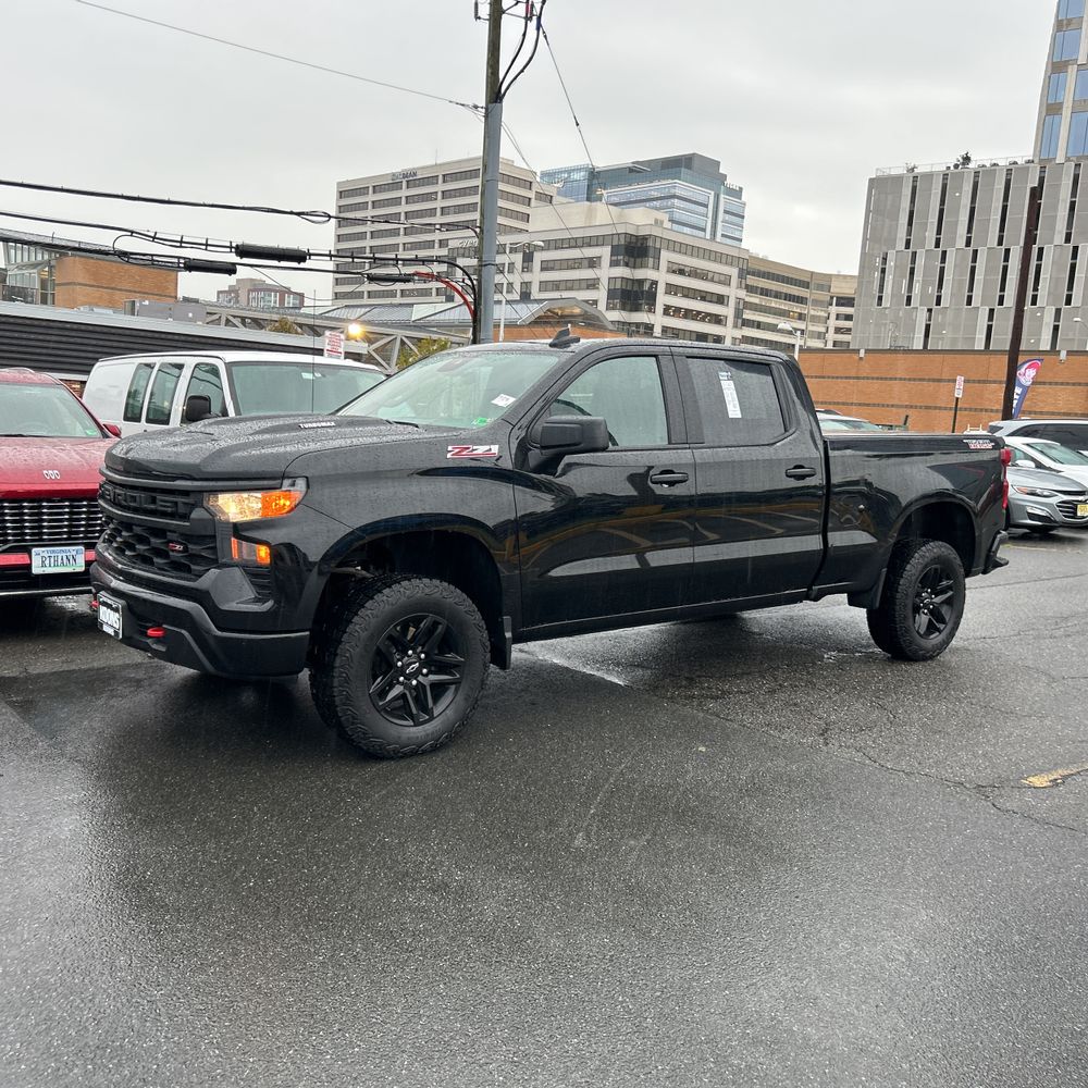 2024 Chevrolet Silverado 1500 Custom Trail Boss