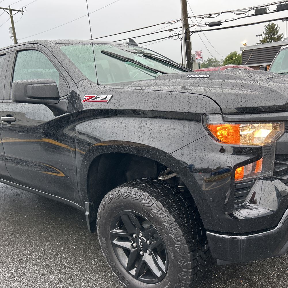 2024 Chevrolet Silverado 1500 Custom Trail Boss