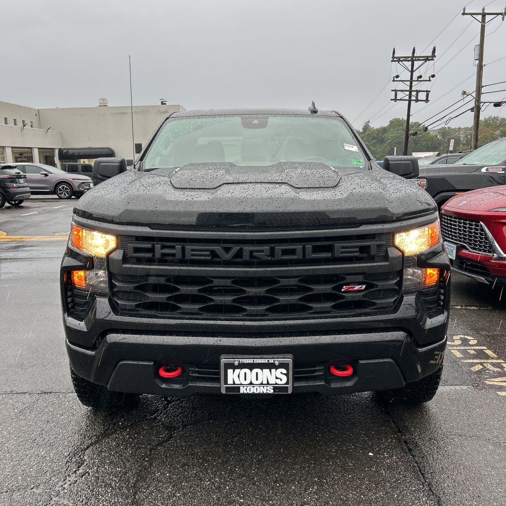 2024 Chevrolet Silverado 1500 Custom Trail Boss