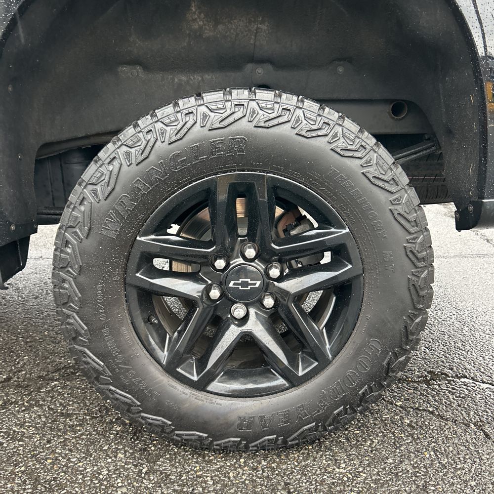 2024 Chevrolet Silverado 1500 Custom Trail Boss