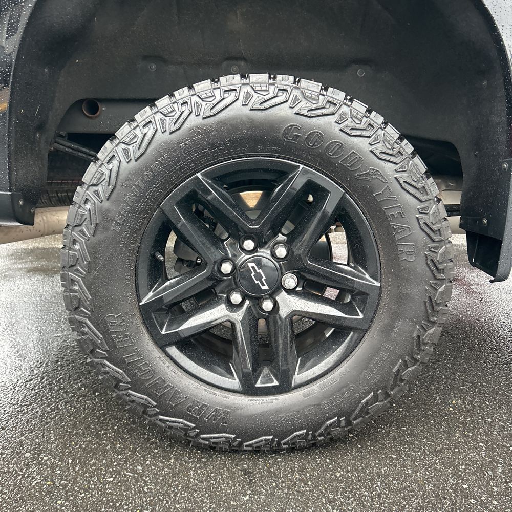 2024 Chevrolet Silverado 1500 Custom Trail Boss
