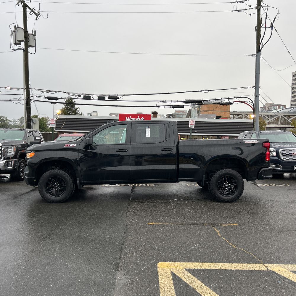 2024 Chevrolet Silverado 1500 Custom Trail Boss