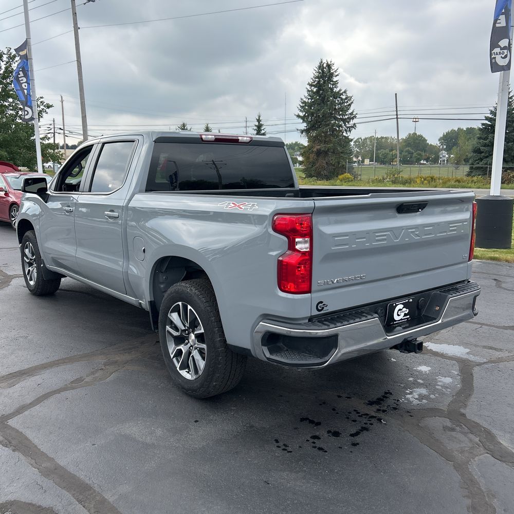 2024 Chevrolet Silverado 1500 LT