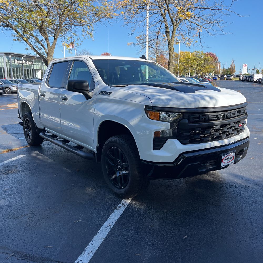 2025 Chevrolet Silverado 1500 Custom Trail Boss