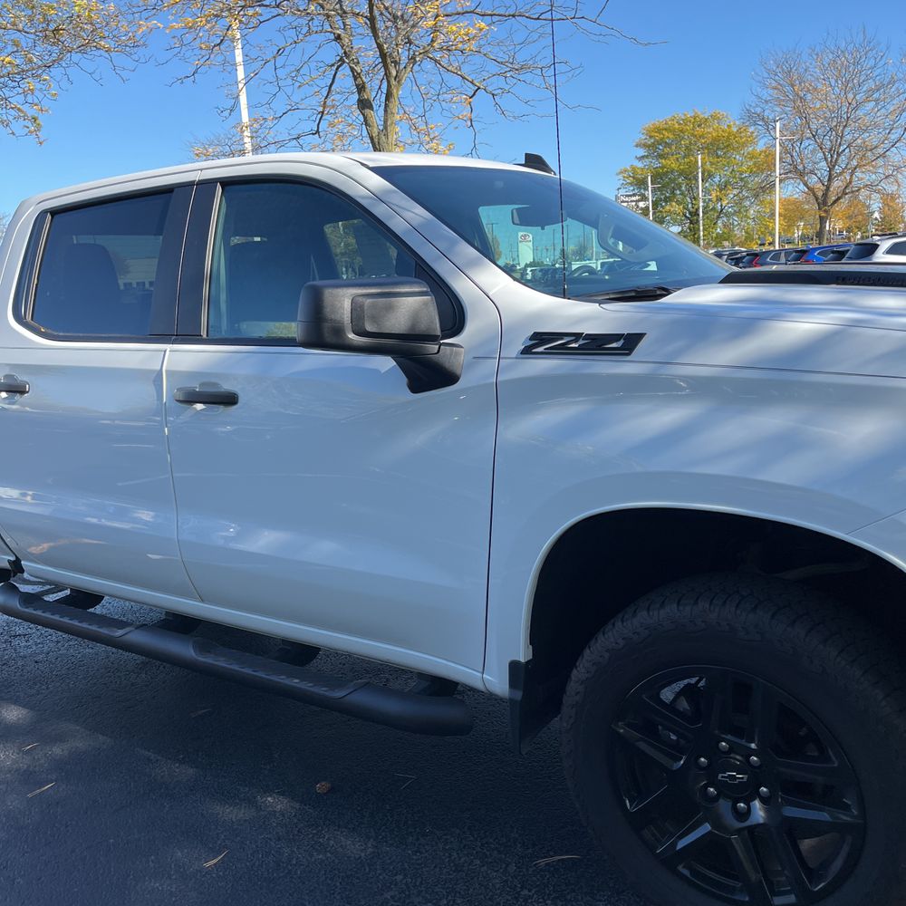 2025 Chevrolet Silverado 1500 Custom Trail Boss