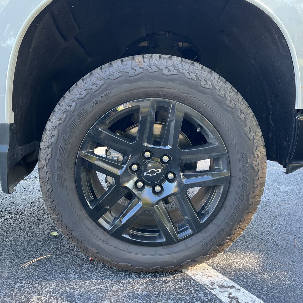 2025 Chevrolet Silverado 1500 Custom Trail Boss