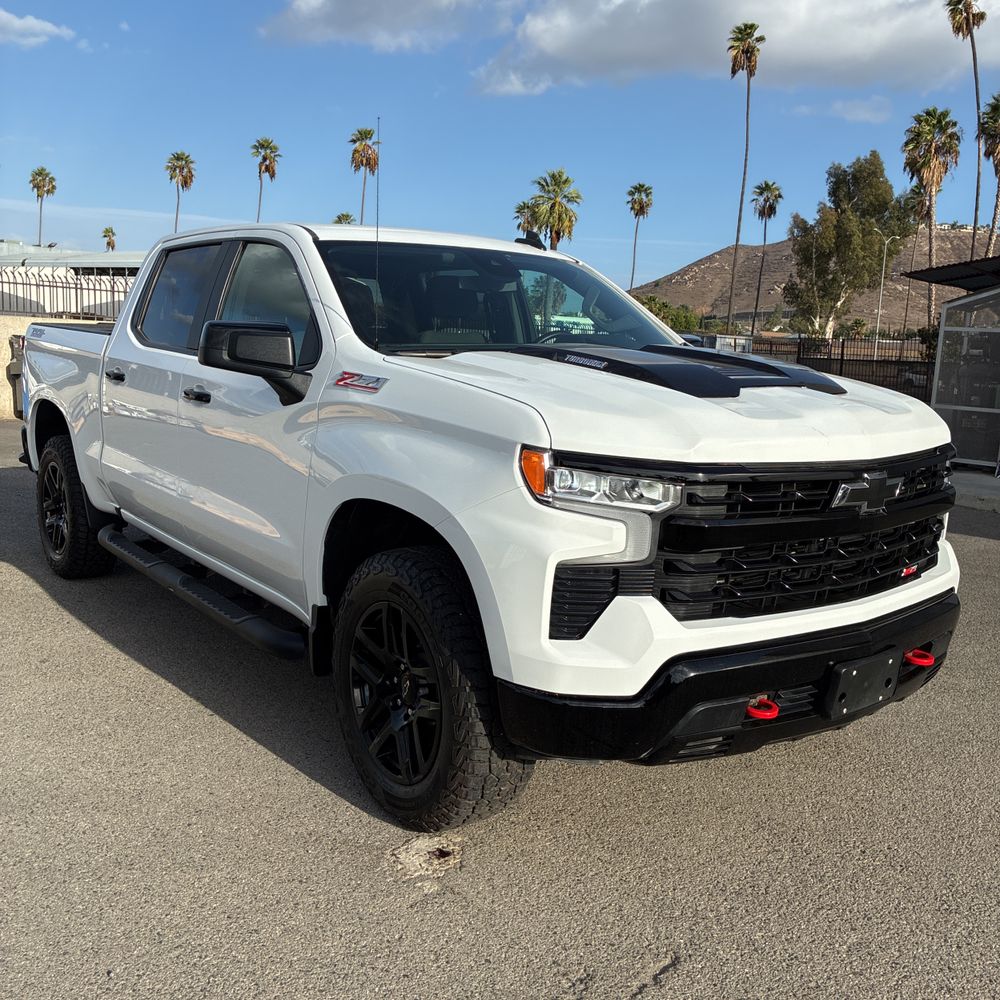 2025 Chevrolet Silverado 1500 LT Trail Boss