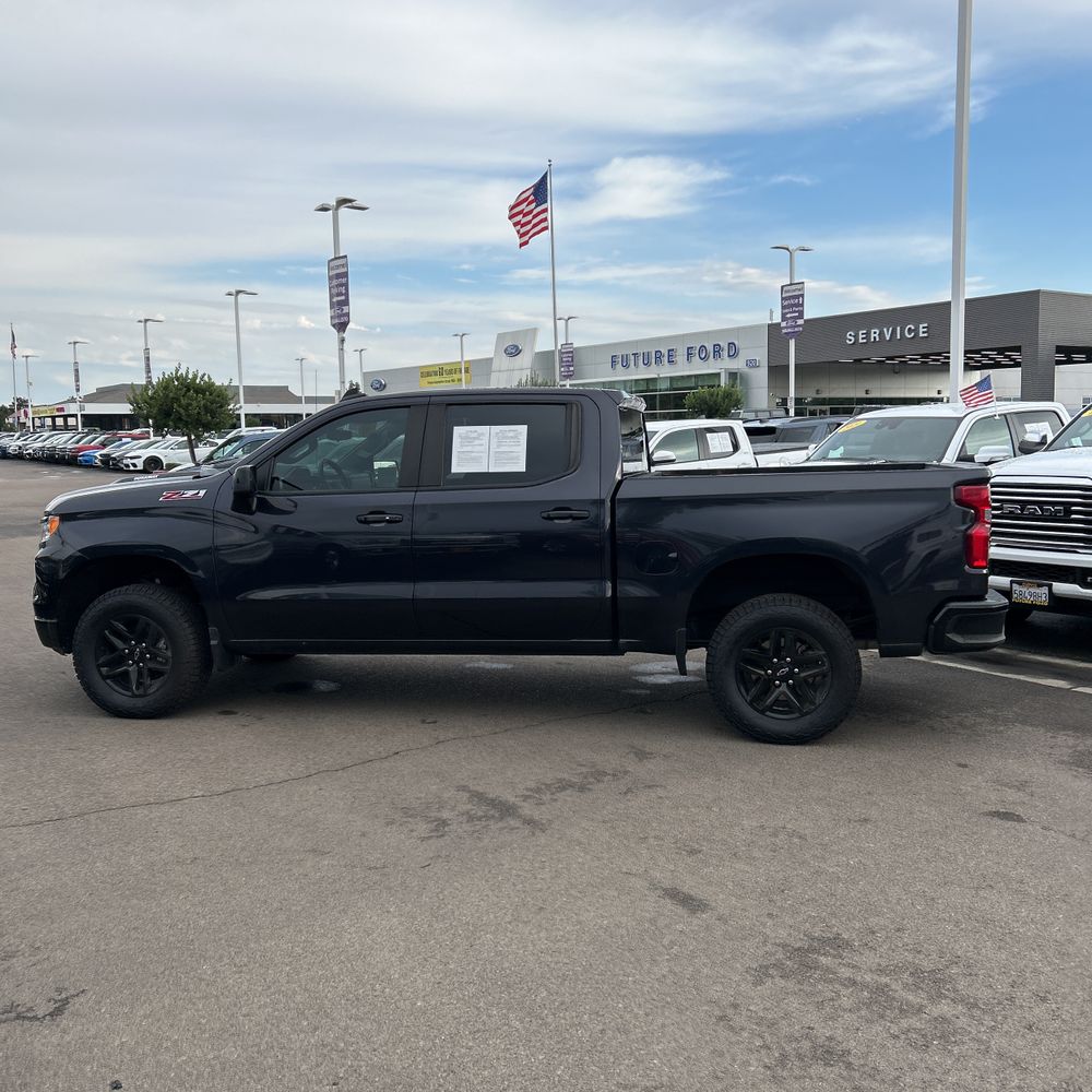 2023 Chevrolet Silverado 1500 LT Trail Boss