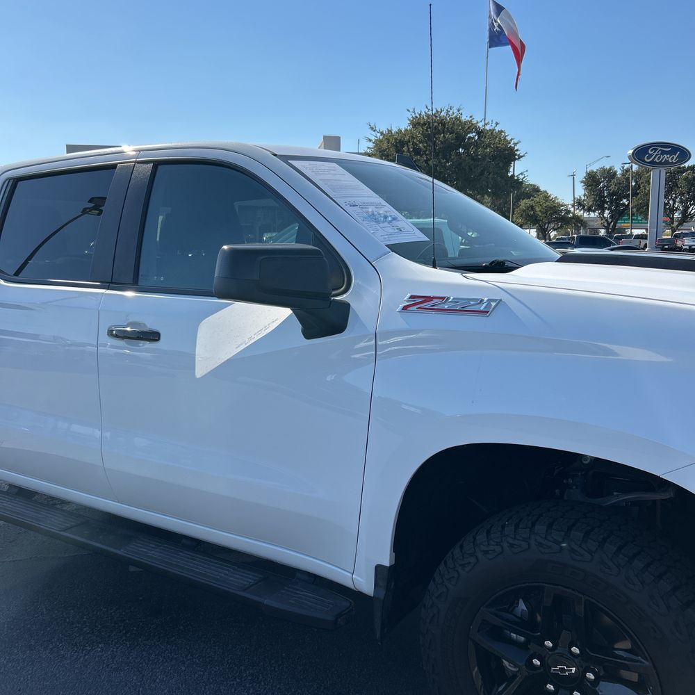 2024 Chevrolet Silverado 1500 LT Trail Boss