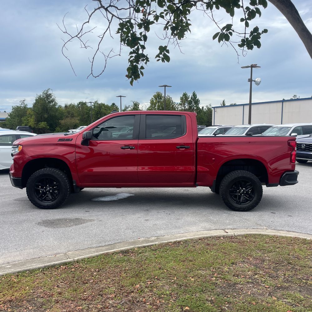 2024 Chevrolet Silverado 1500 LT Trail Boss