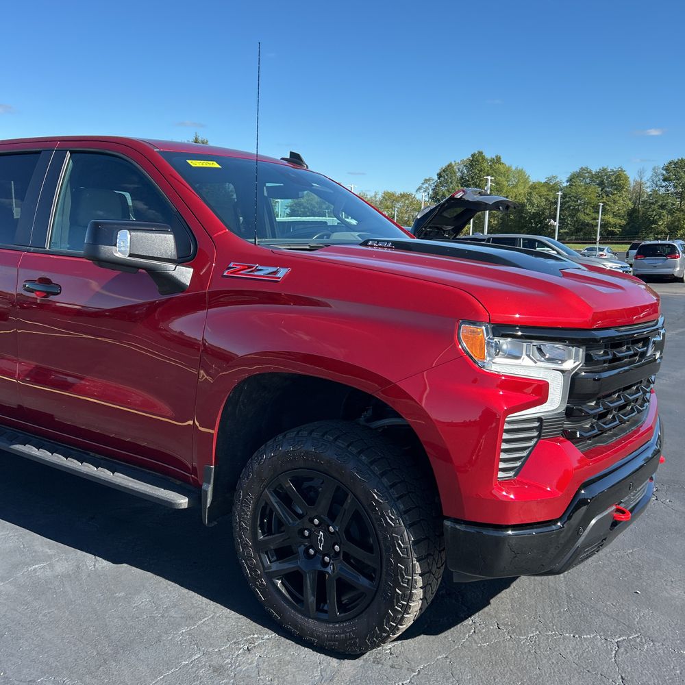 2024 Chevrolet Silverado 1500 LT Trail Boss