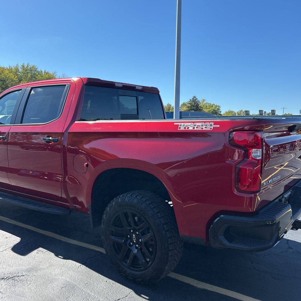 2024 Chevrolet Silverado 1500 LT Trail Boss
