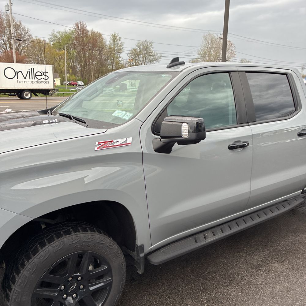2024 Chevrolet Silverado 1500 LT Trail Boss