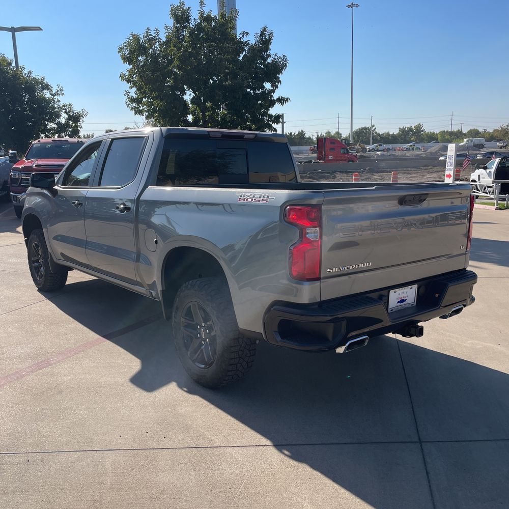 2024 Chevrolet Silverado 1500 LT Trail Boss