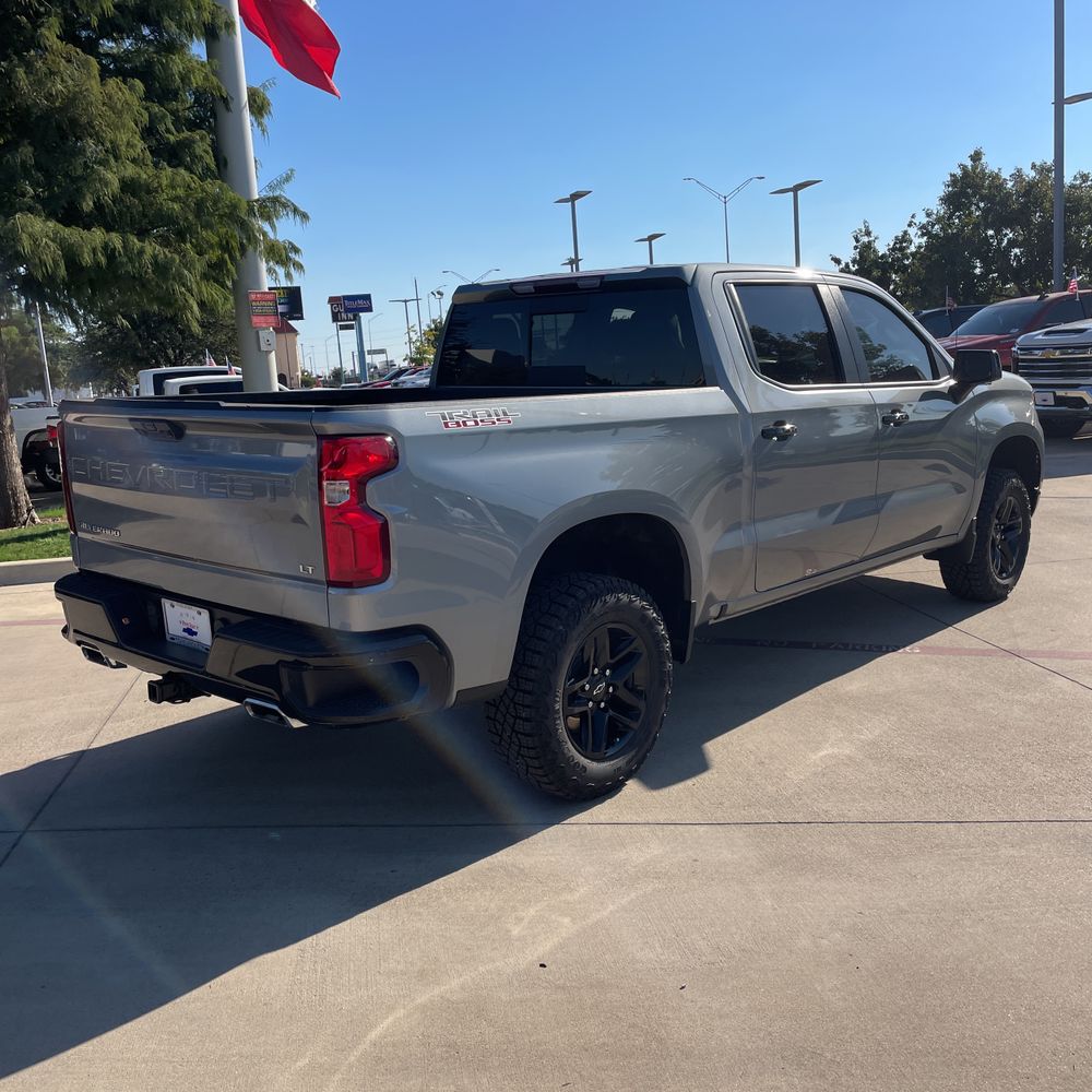 2024 Chevrolet Silverado 1500 LT Trail Boss