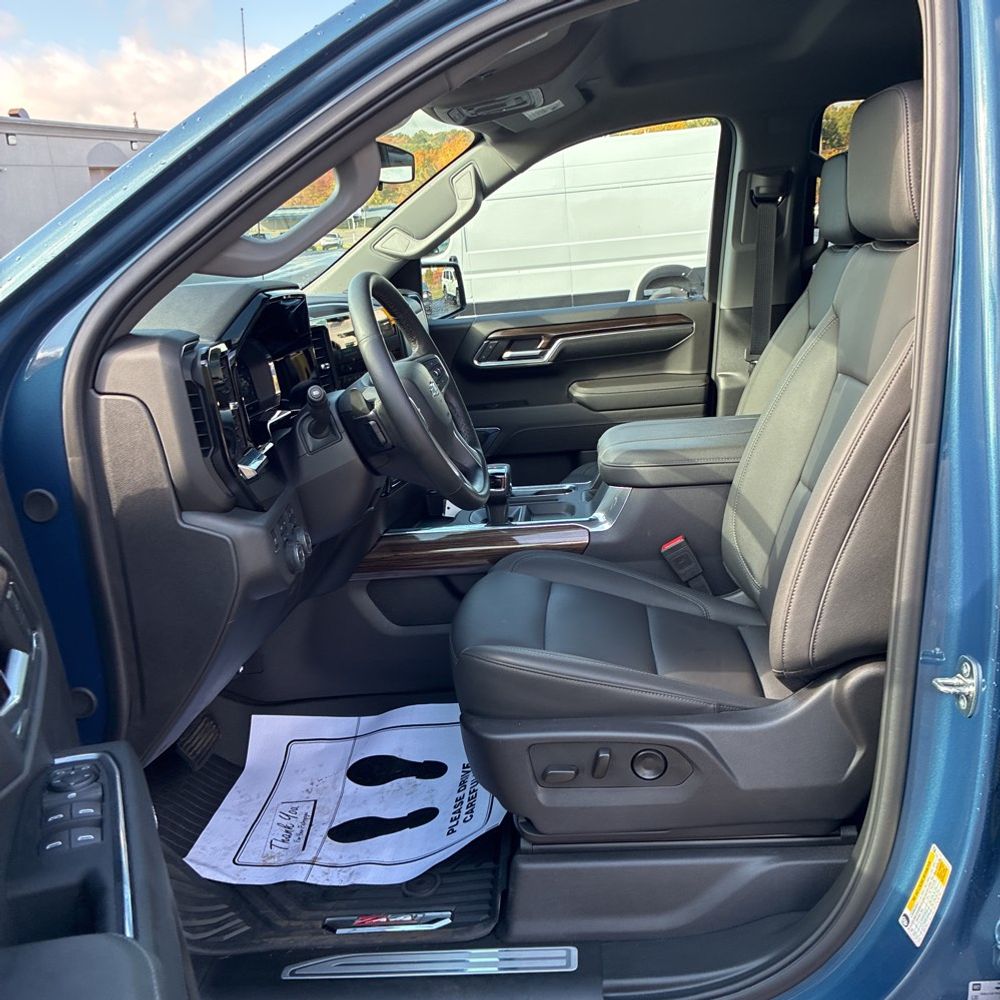 2024 Chevrolet Silverado 1500 LT Trail Boss