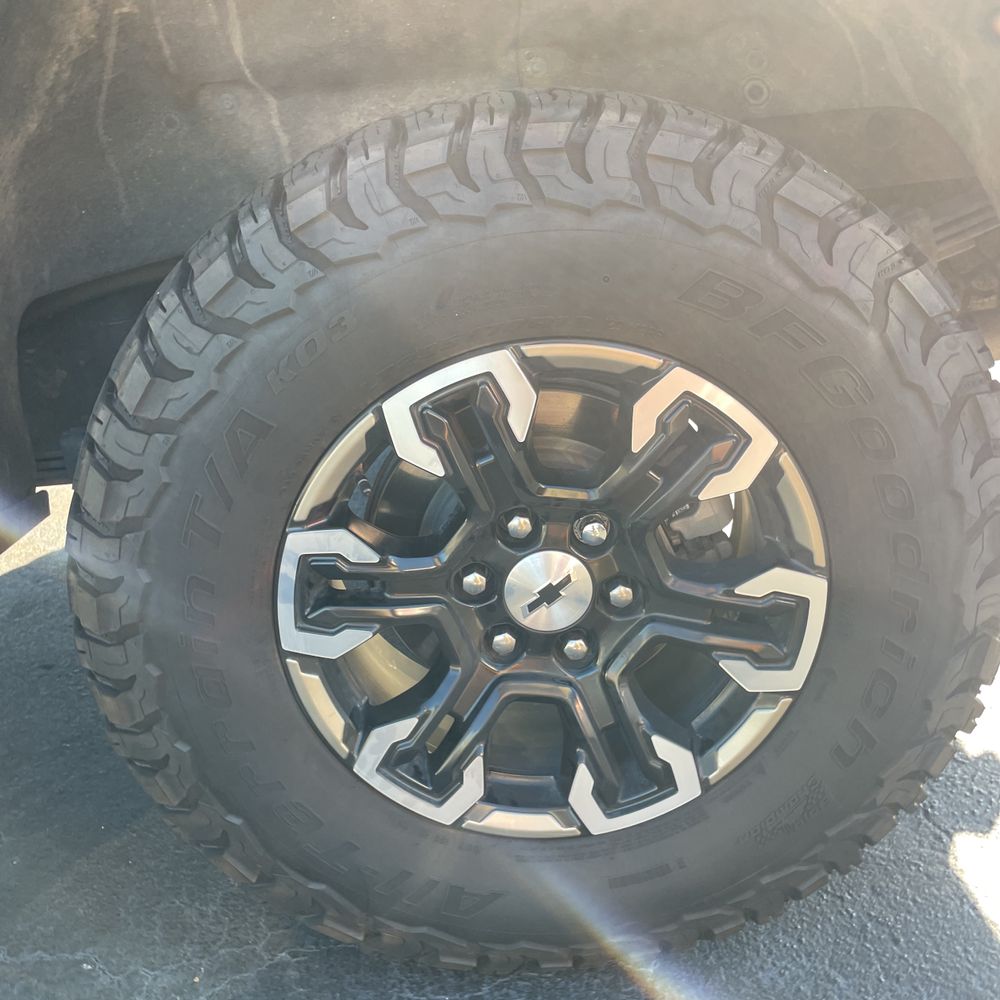 2024 Chevrolet Silverado 1500 ZR2