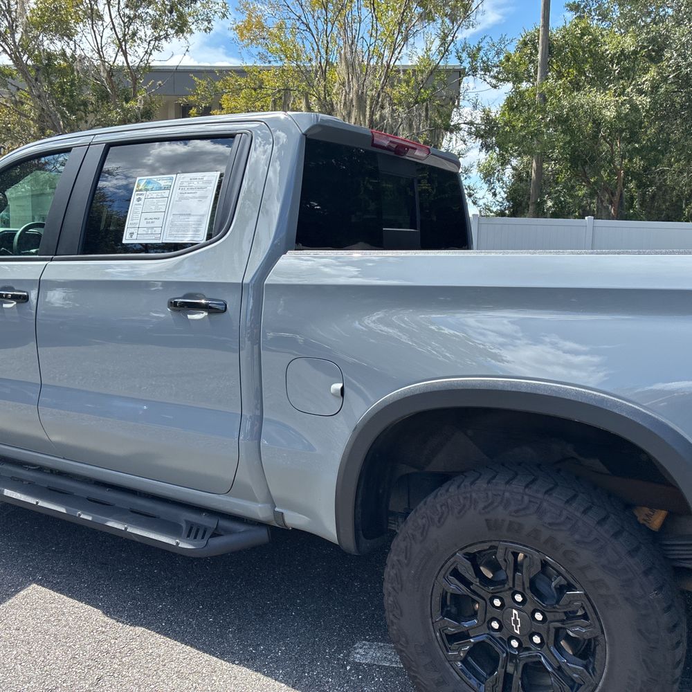 2024 Chevrolet Silverado 1500 ZR2