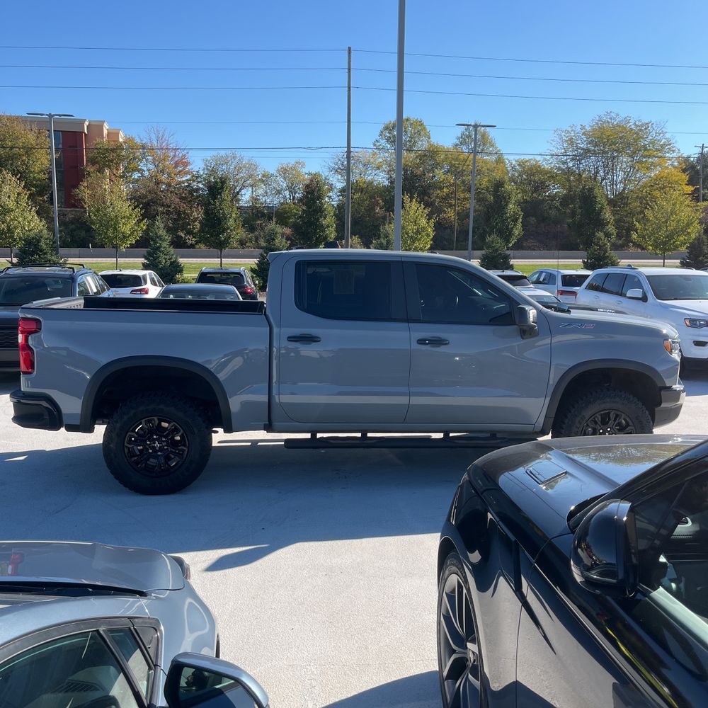 2024 Chevrolet Silverado 1500 ZR2