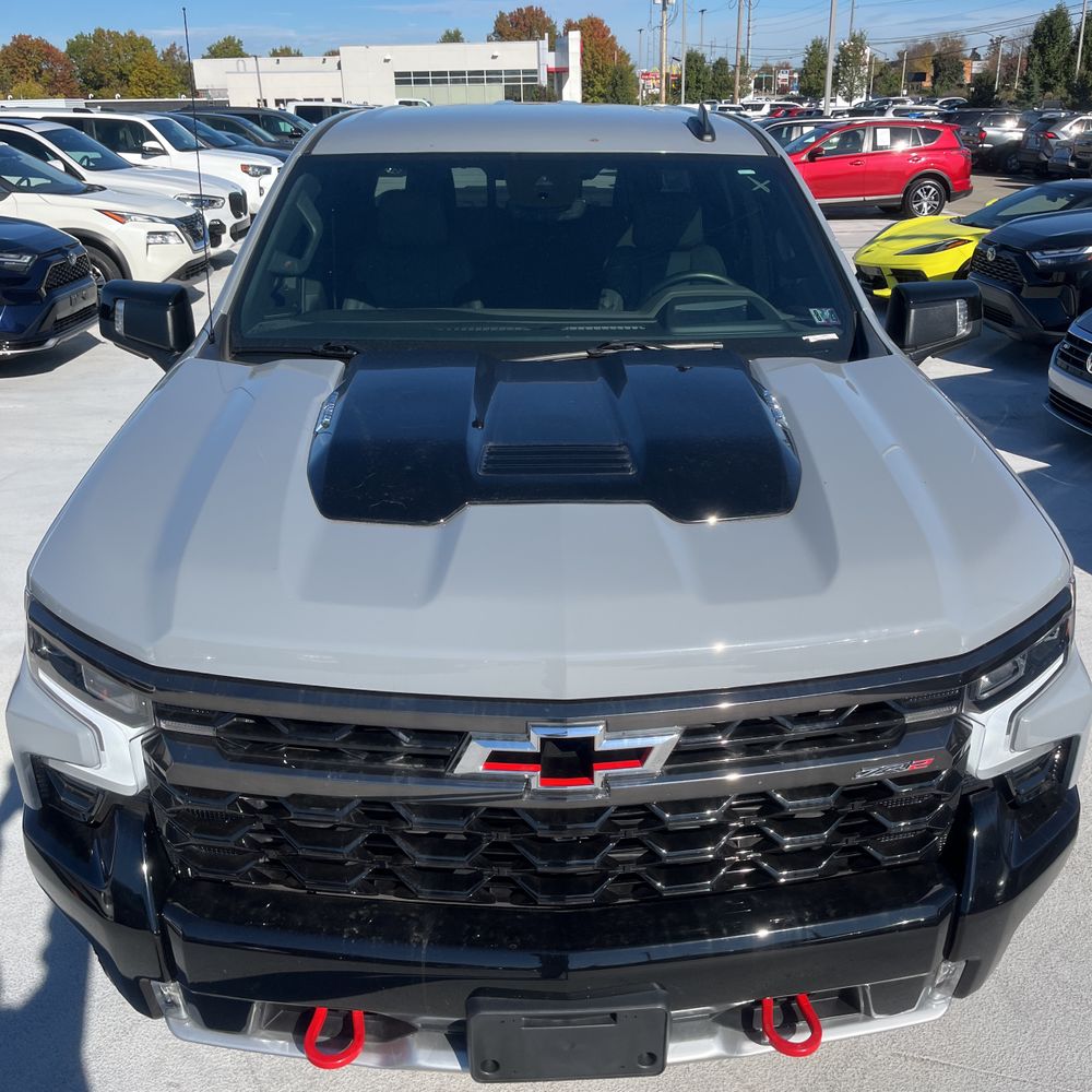 2024 Chevrolet Silverado 1500 ZR2
