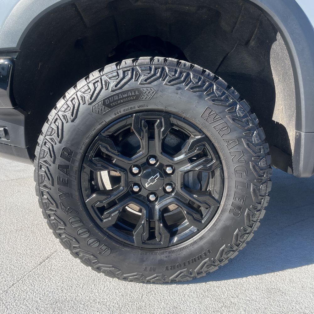 2024 Chevrolet Silverado 1500 ZR2