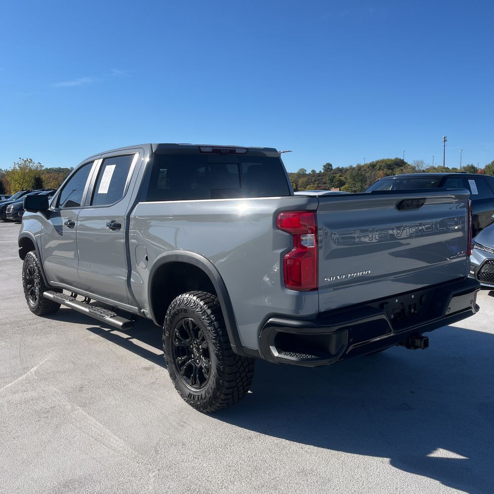 2024 Chevrolet Silverado 1500 ZR2