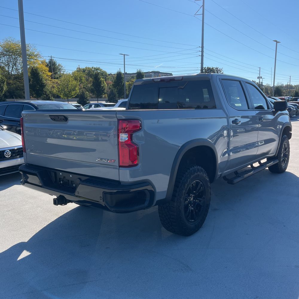 2024 Chevrolet Silverado 1500 ZR2