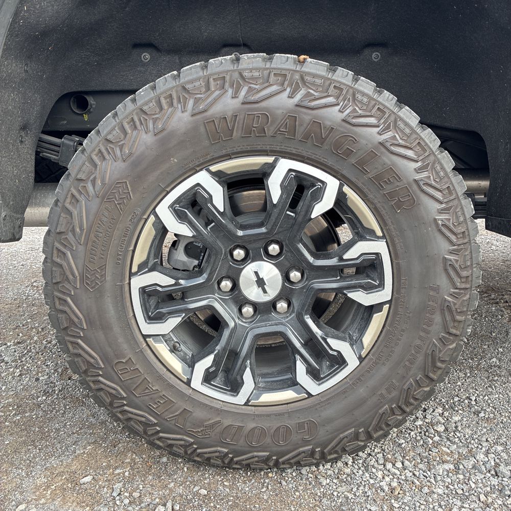 2022 Chevrolet Silverado 1500 ZR2