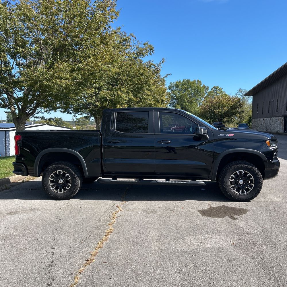 2023 Chevrolet Silverado 1500 ZR2