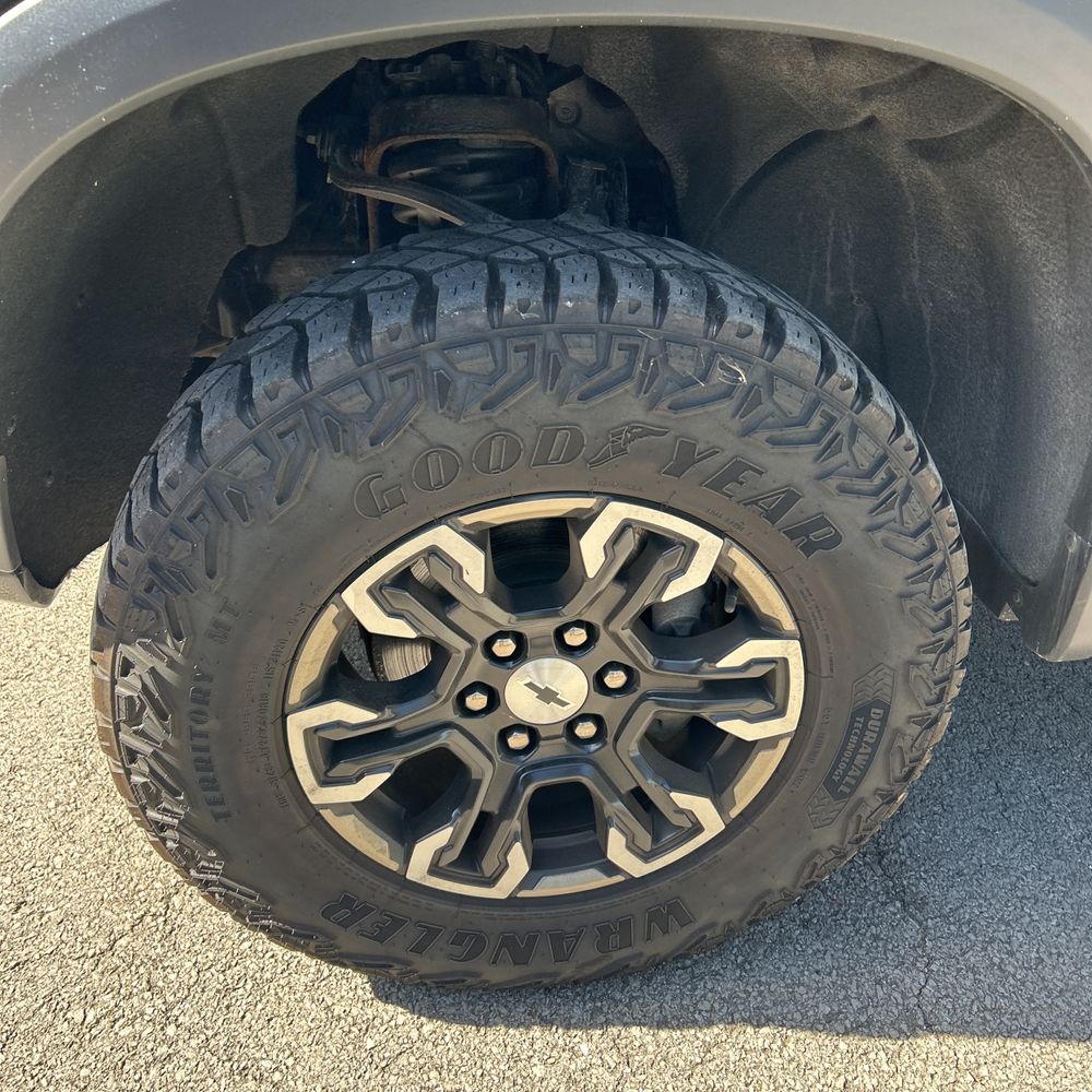 2023 Chevrolet Silverado 1500 ZR2
