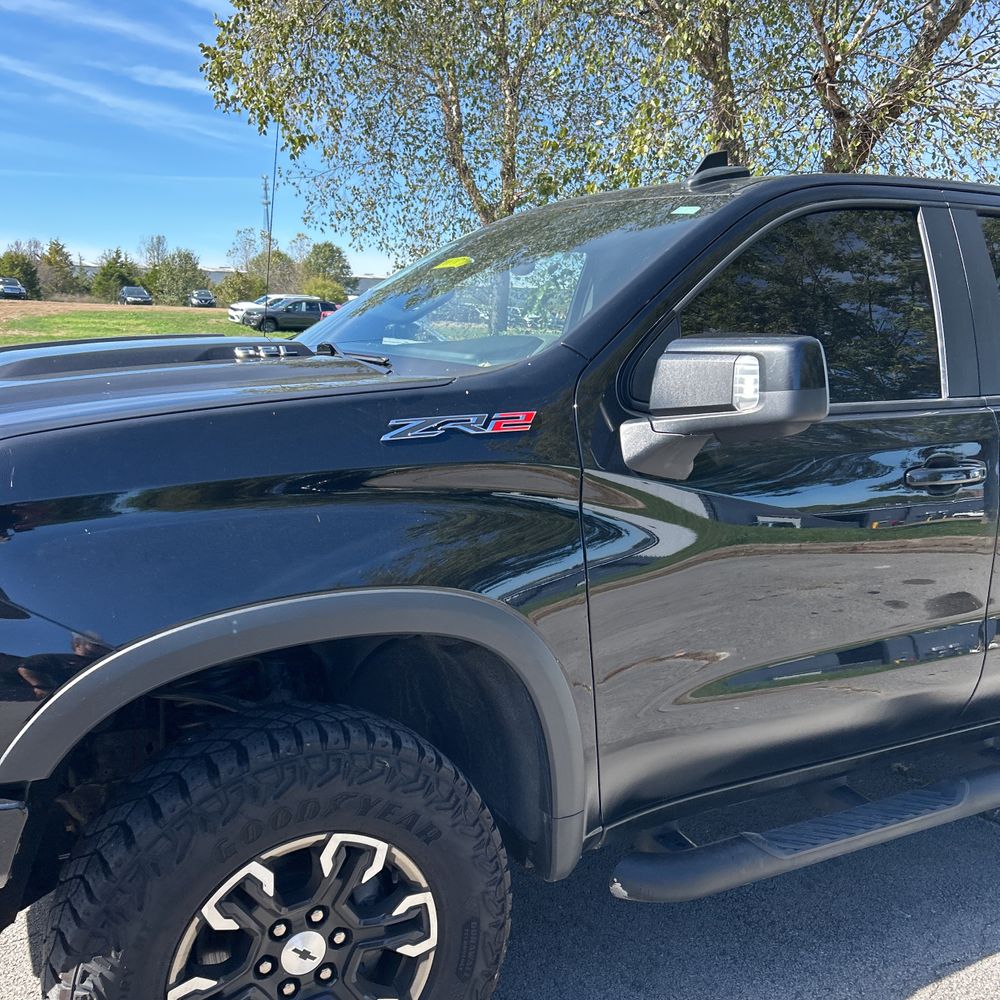 2023 Chevrolet Silverado 1500 ZR2
