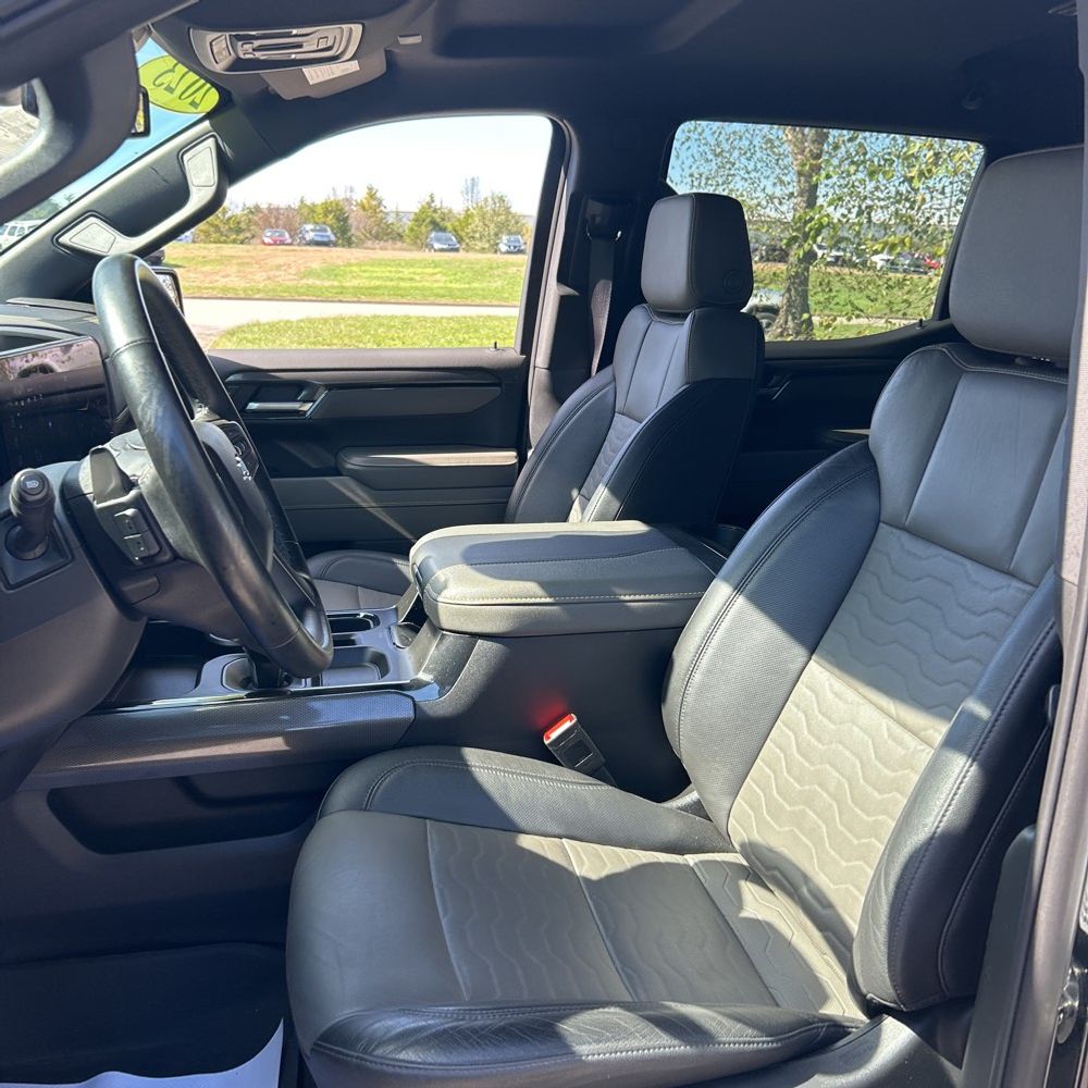 2023 Chevrolet Silverado 1500 ZR2