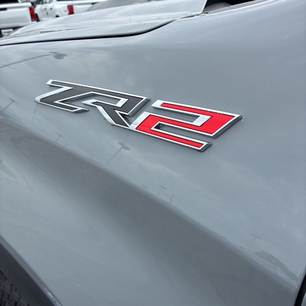 2024 Chevrolet Silverado 1500 ZR2
