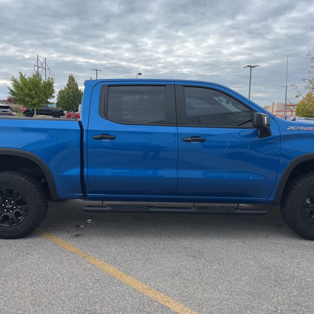 2023 Chevrolet Silverado 1500 ZR2