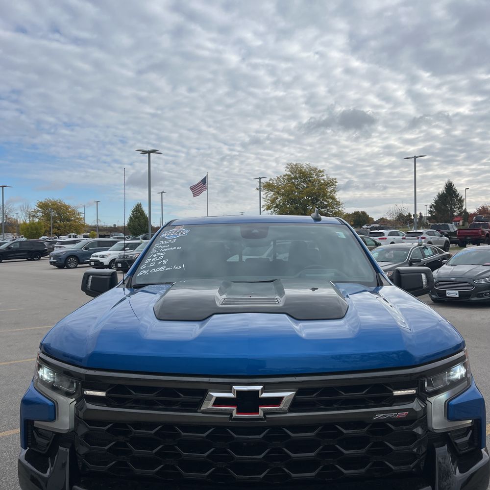 2023 Chevrolet Silverado 1500 ZR2