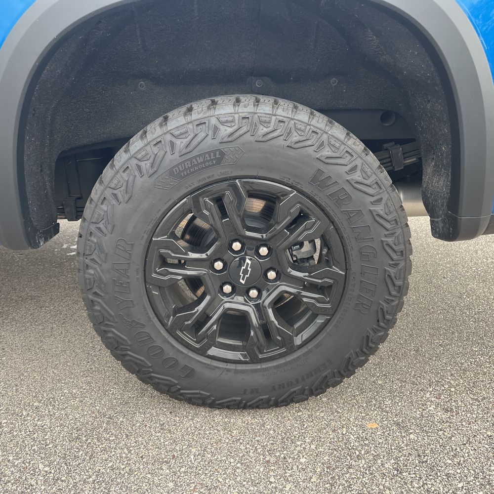 2023 Chevrolet Silverado 1500 ZR2