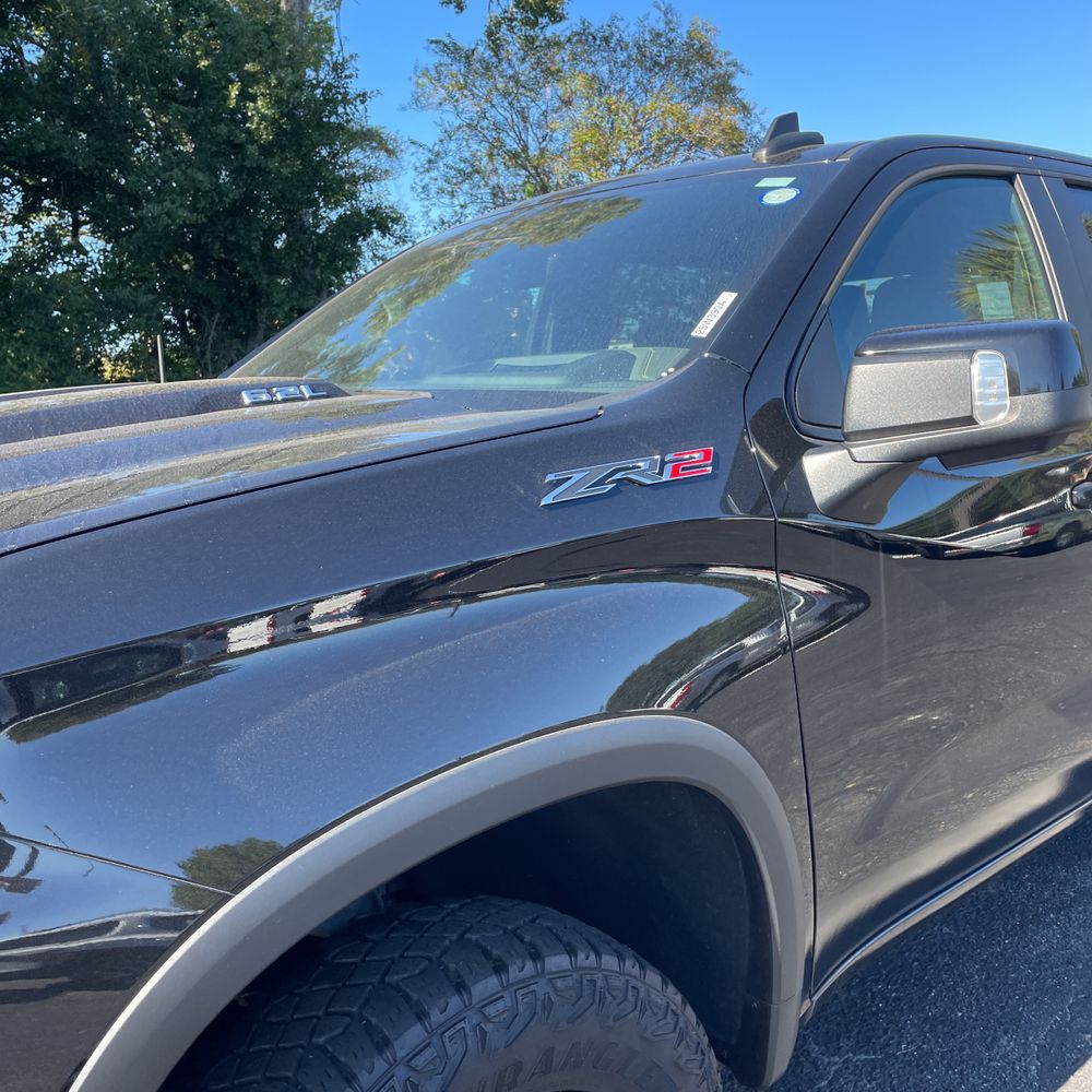 2024 Chevrolet Silverado 1500 ZR2