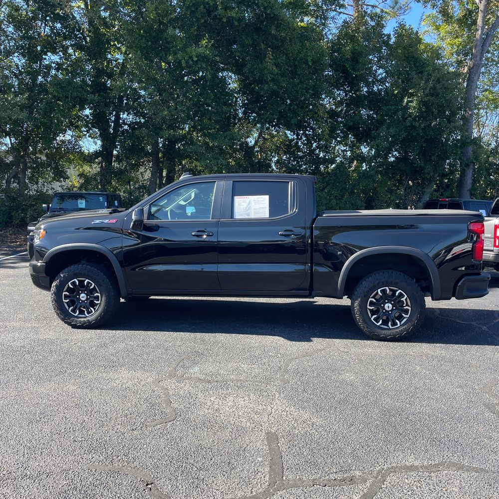 2024 Chevrolet Silverado 1500 ZR2