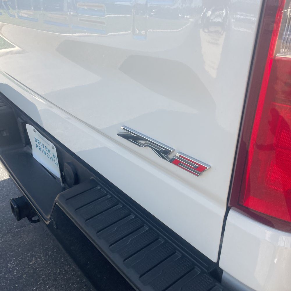 2024 Chevrolet Silverado 1500 ZR2