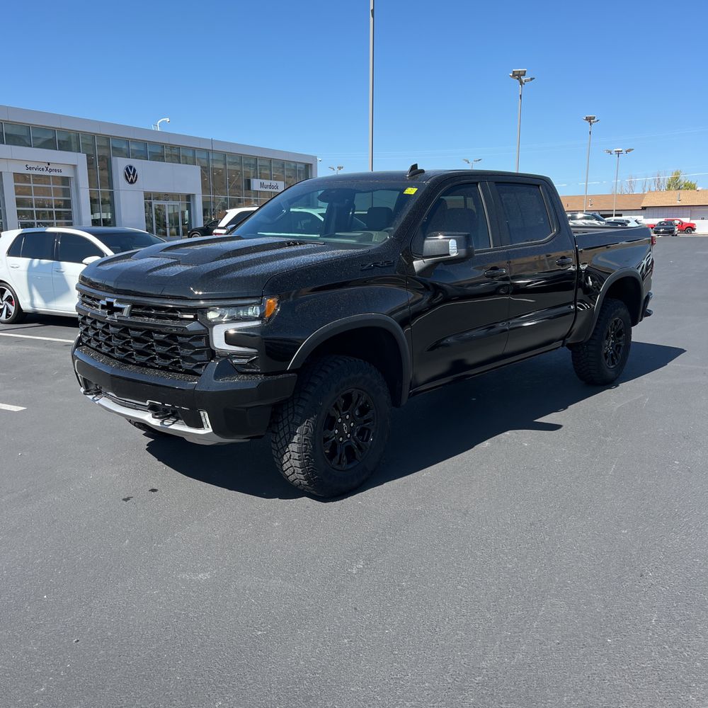 2024 Chevrolet Silverado 1500 ZR2