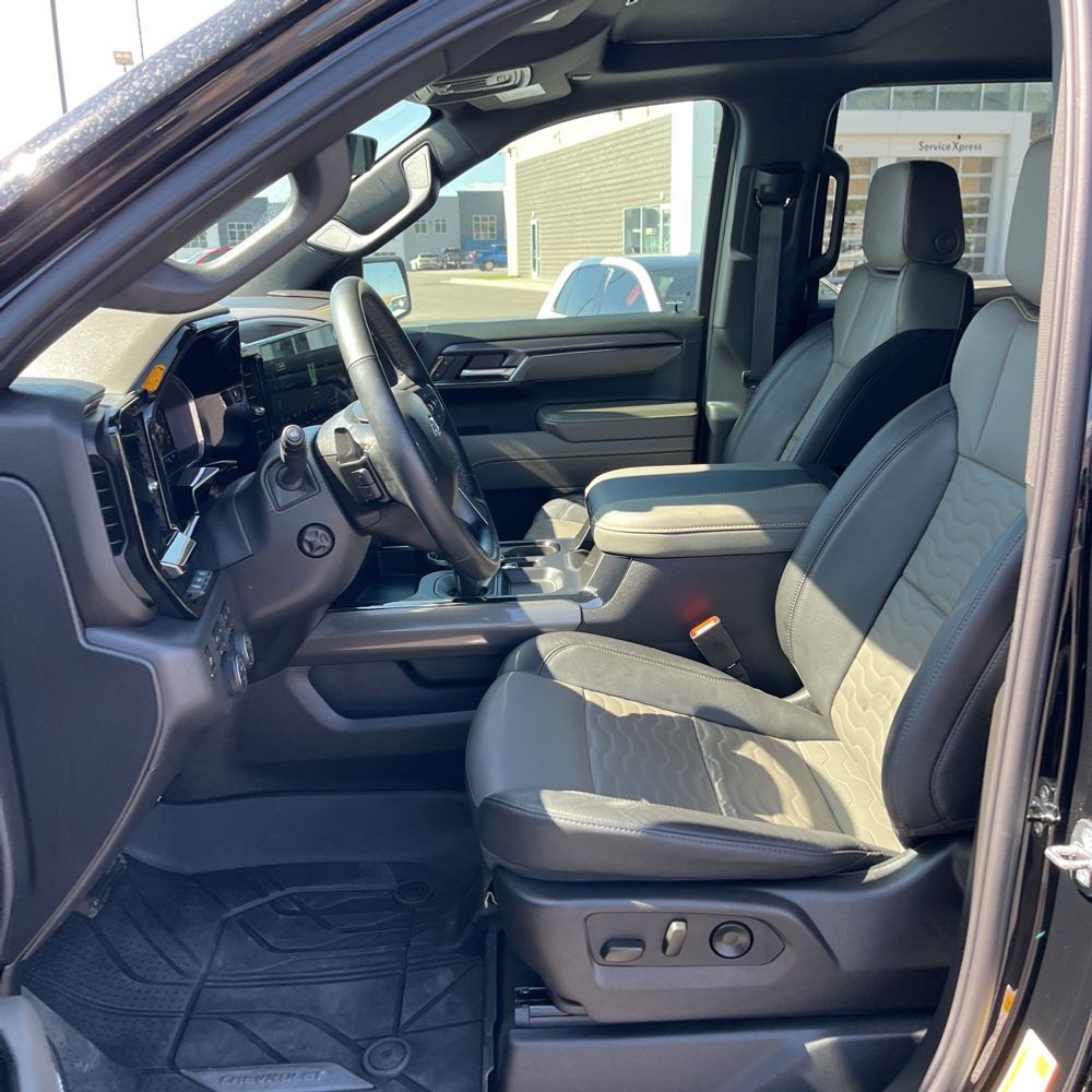 2024 Chevrolet Silverado 1500 ZR2