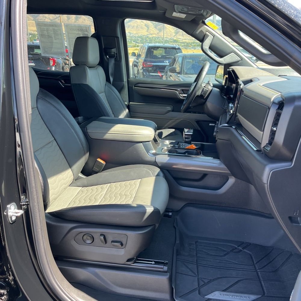 2024 Chevrolet Silverado 1500 ZR2