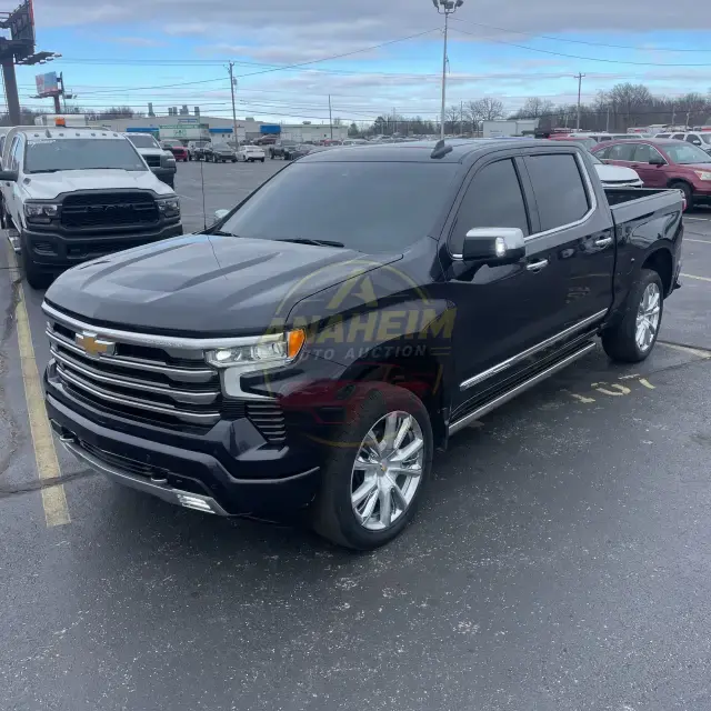 2023 Chevrolet Silverado 1500 High Country