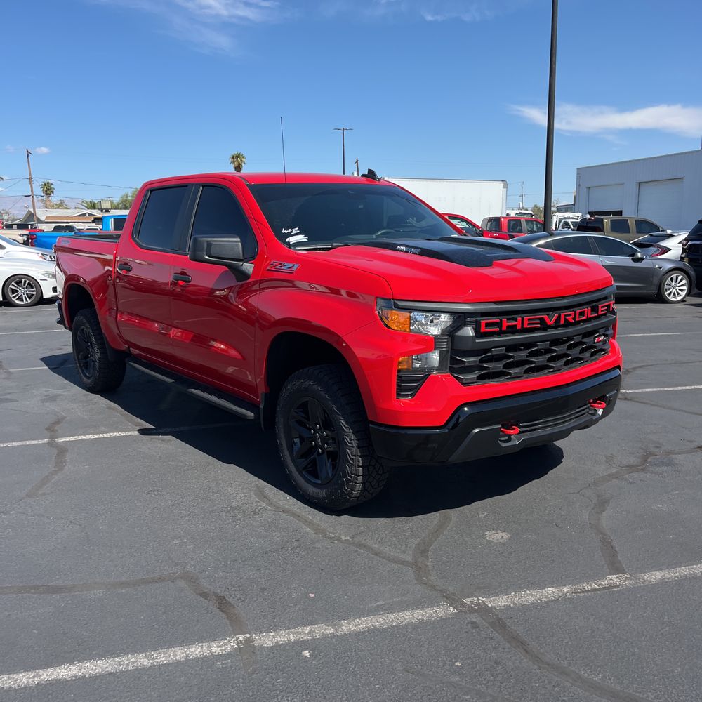 2025 Chevrolet Silverado 1500 Custom Trail Boss